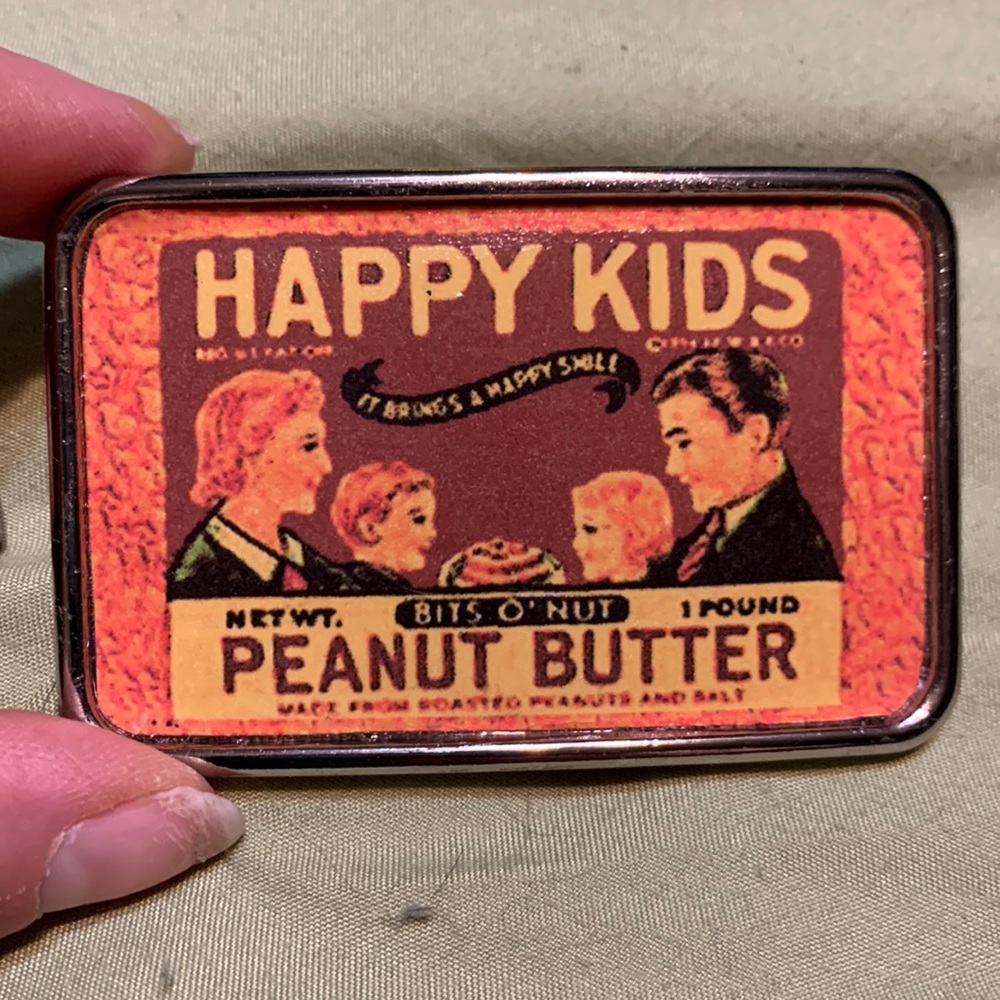 Retro belt buckle
